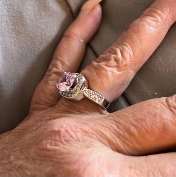 Swarovski Elegant Silver and Pink Ring